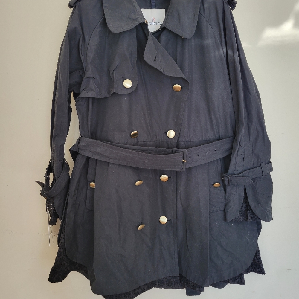 Moncler Women's Durenette Giubbotto NWT size 4 RARE trench coat